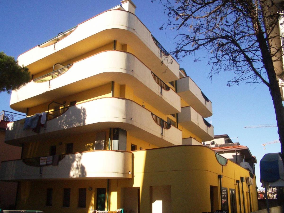 Residence Mediterraneo Caorle Exterior foto