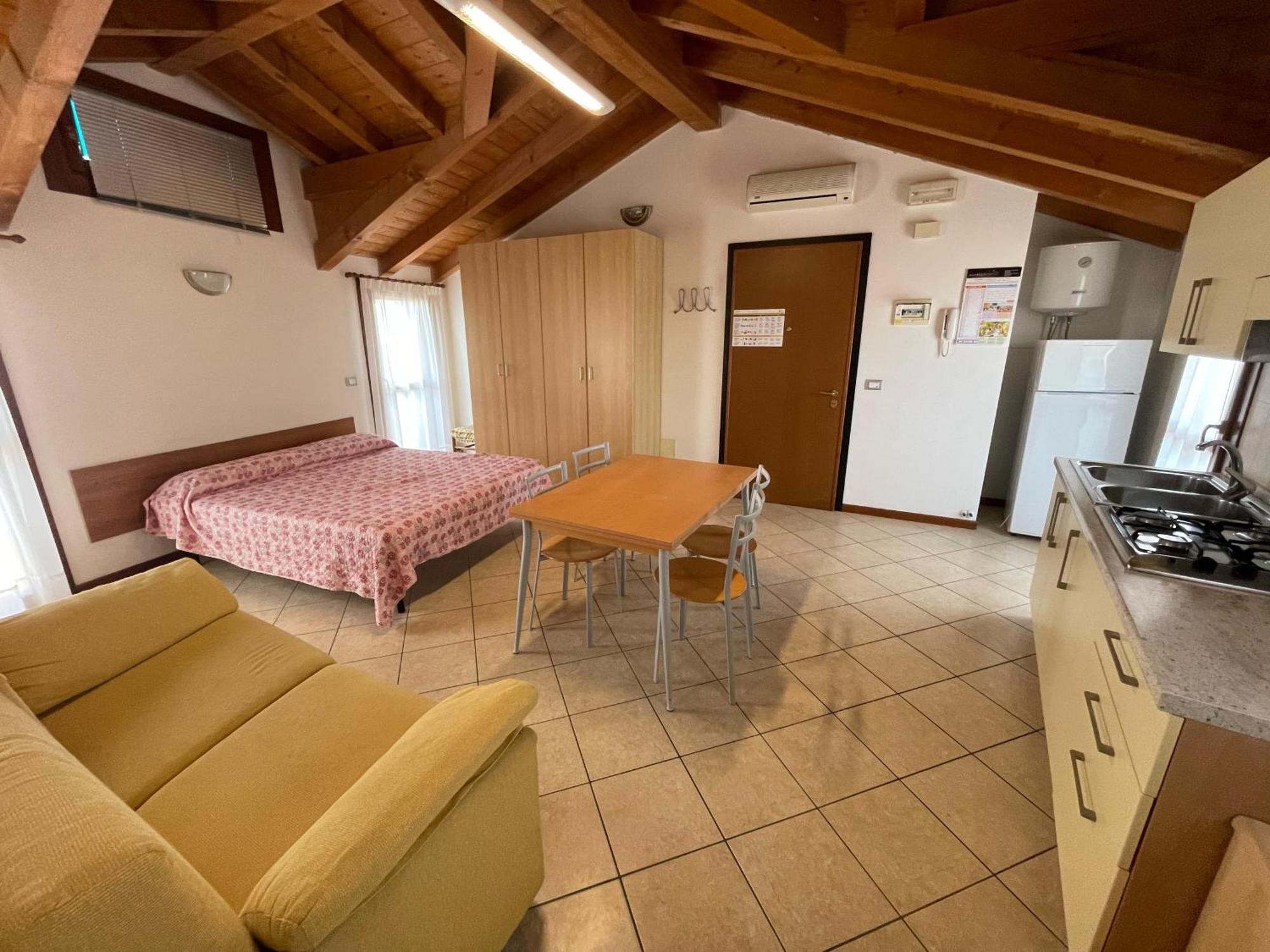 Residence Mediterraneo Caorle Exterior foto